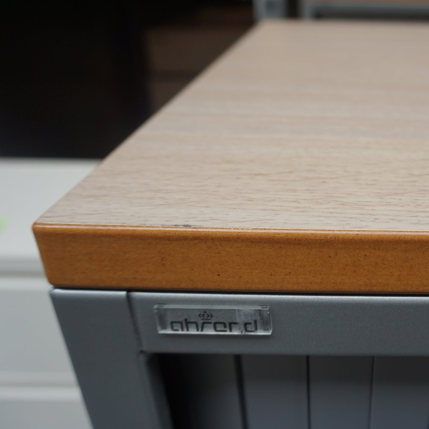 Ahrend Roldeurkast | Archiefkast | 145 x 120 x 45 cm | Grijs | Houten topblad