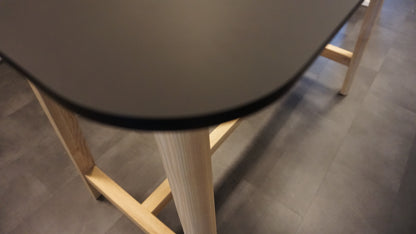 Nova Wood Bartafel | 160 x 70 x 105 cm | Zwart