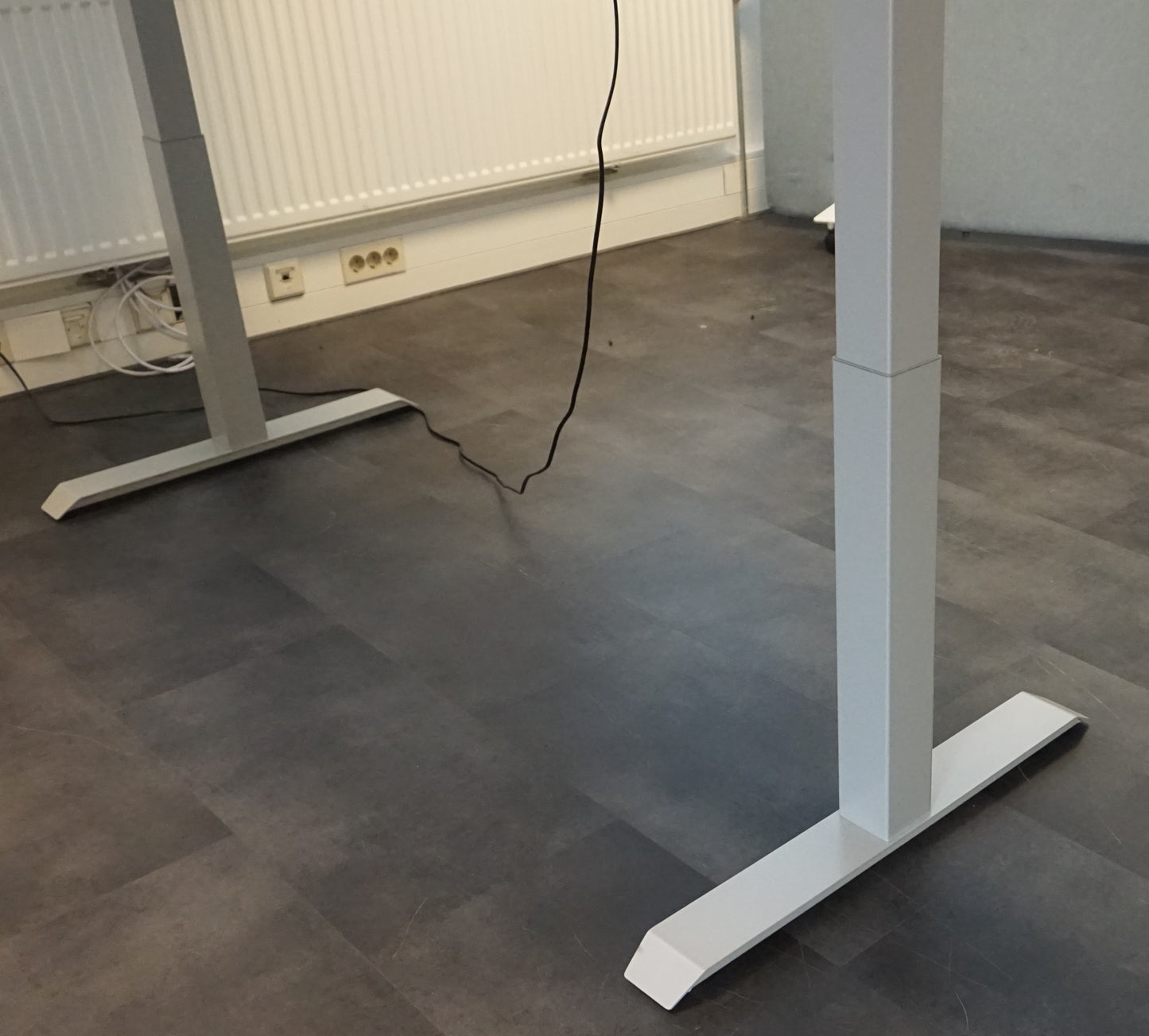Zit-sta Vergadertafel | Elektrisch | 240 x 120 cm | Hoogte: 60 - 125 cm