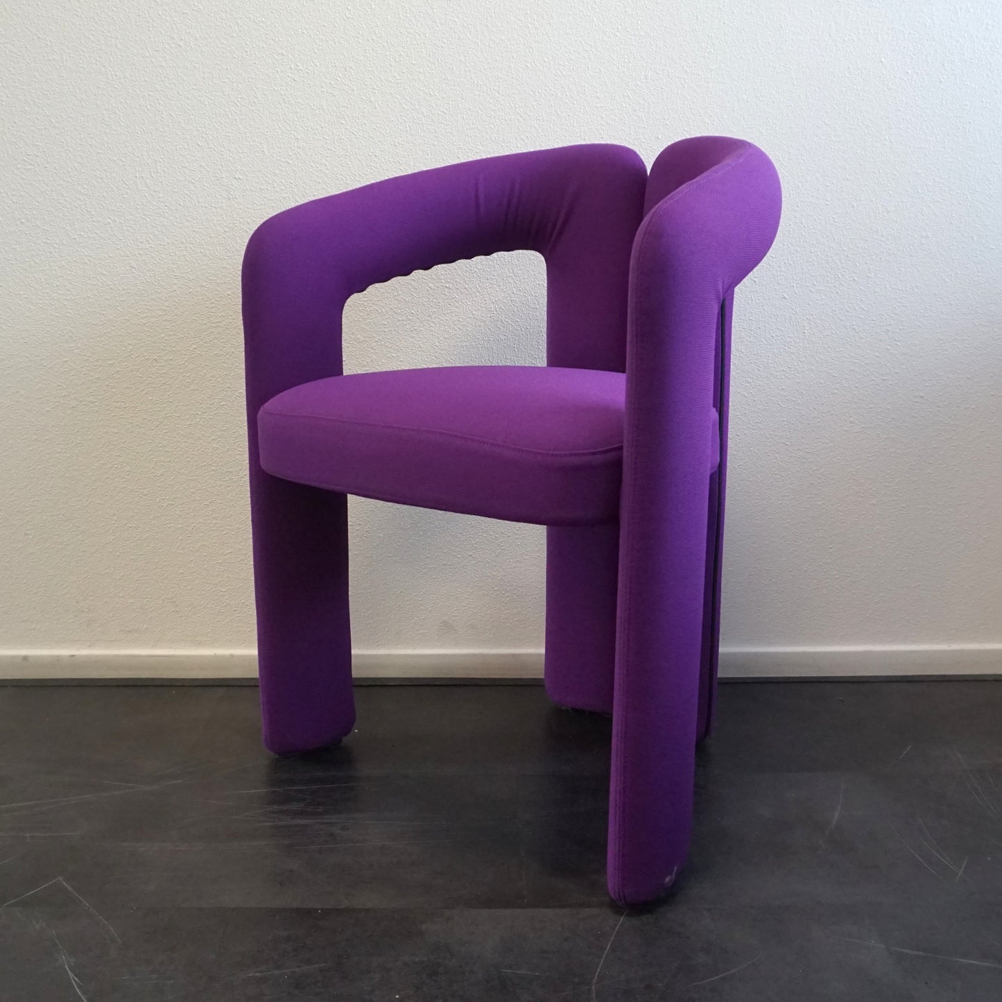 Cassina Dudet 526 Design Stoel | Paars