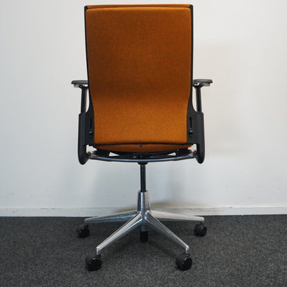Ahrend 2020 Extra Verta Bureaustoel | Oranje / Zwart