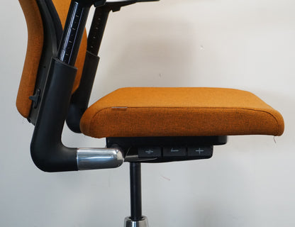 Ahrend 2020 Extra Verta Bureaustoel | Oranje / Zwart