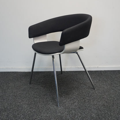Allermuir A580 Mollie Design Stoel | Zwart / Wit