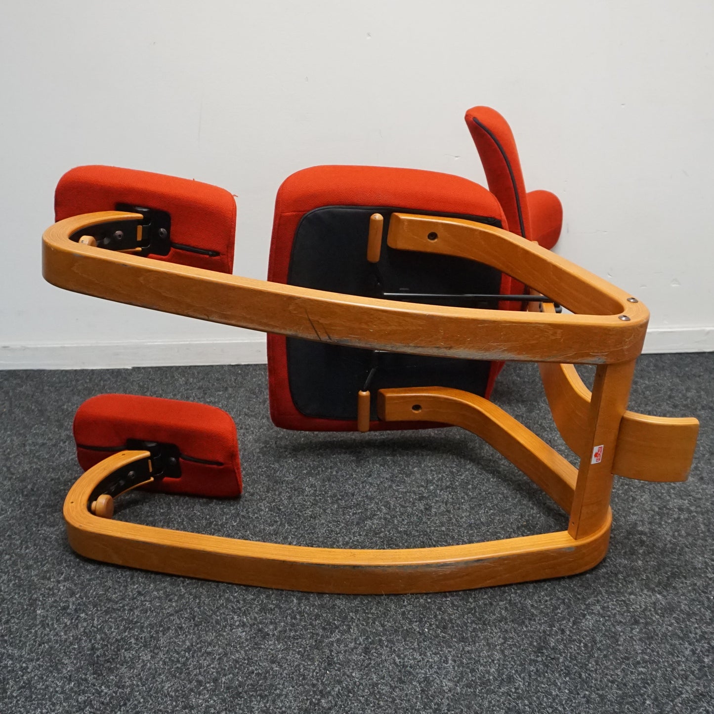 Varier Stokke Thatsit Kniestoel | Bureaustoel | Rood