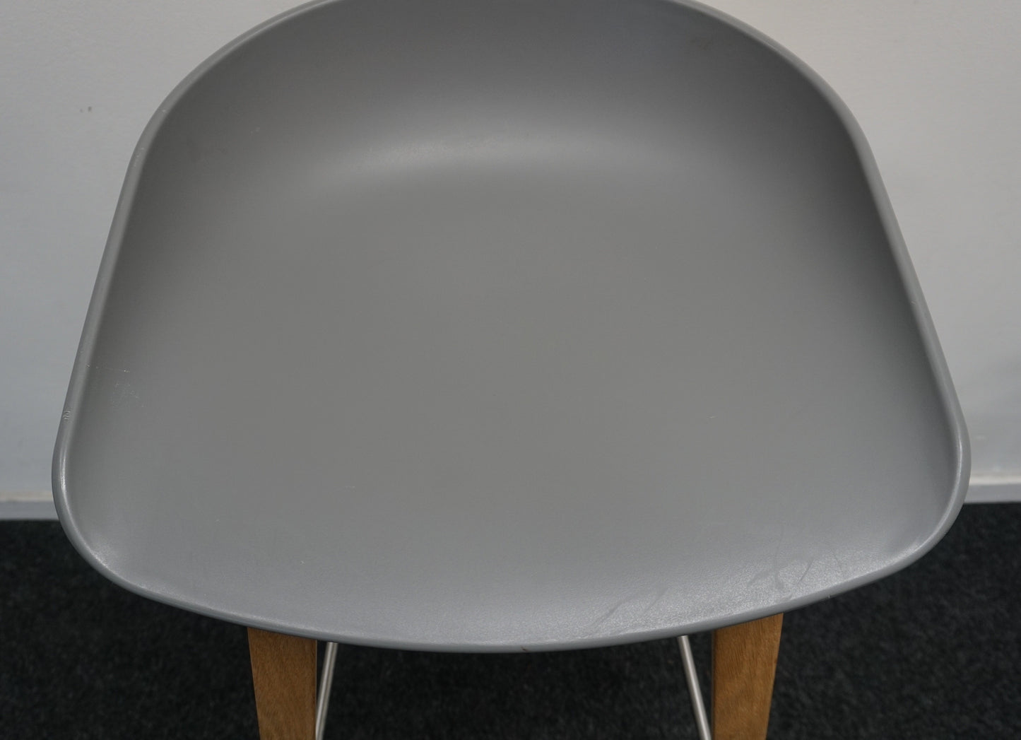 HAY About a Stool AAS32 Design Barkruk | Grijs / Eiken | Zithoogte 75 cm