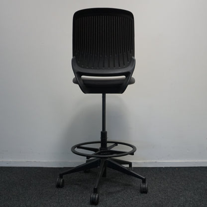 Steelcase Cobi Chair | Baliestoel | Donkergrijs | Zwart