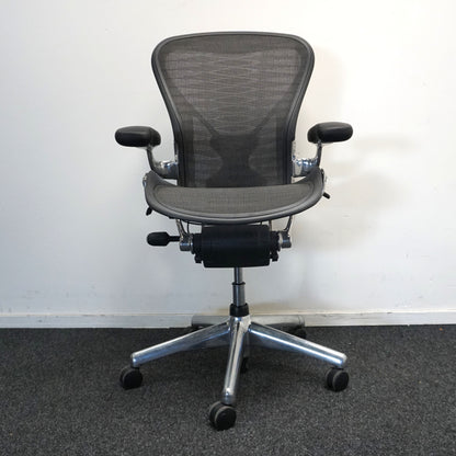 Herman Miller Aeron type B Bureaustoel | Ergonomisch | Grafiet / Chroom