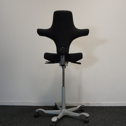 HAG Capisco 8106 Bureaustoel | Zadelzit | Zwart / Grijs | 60 - 85 cm