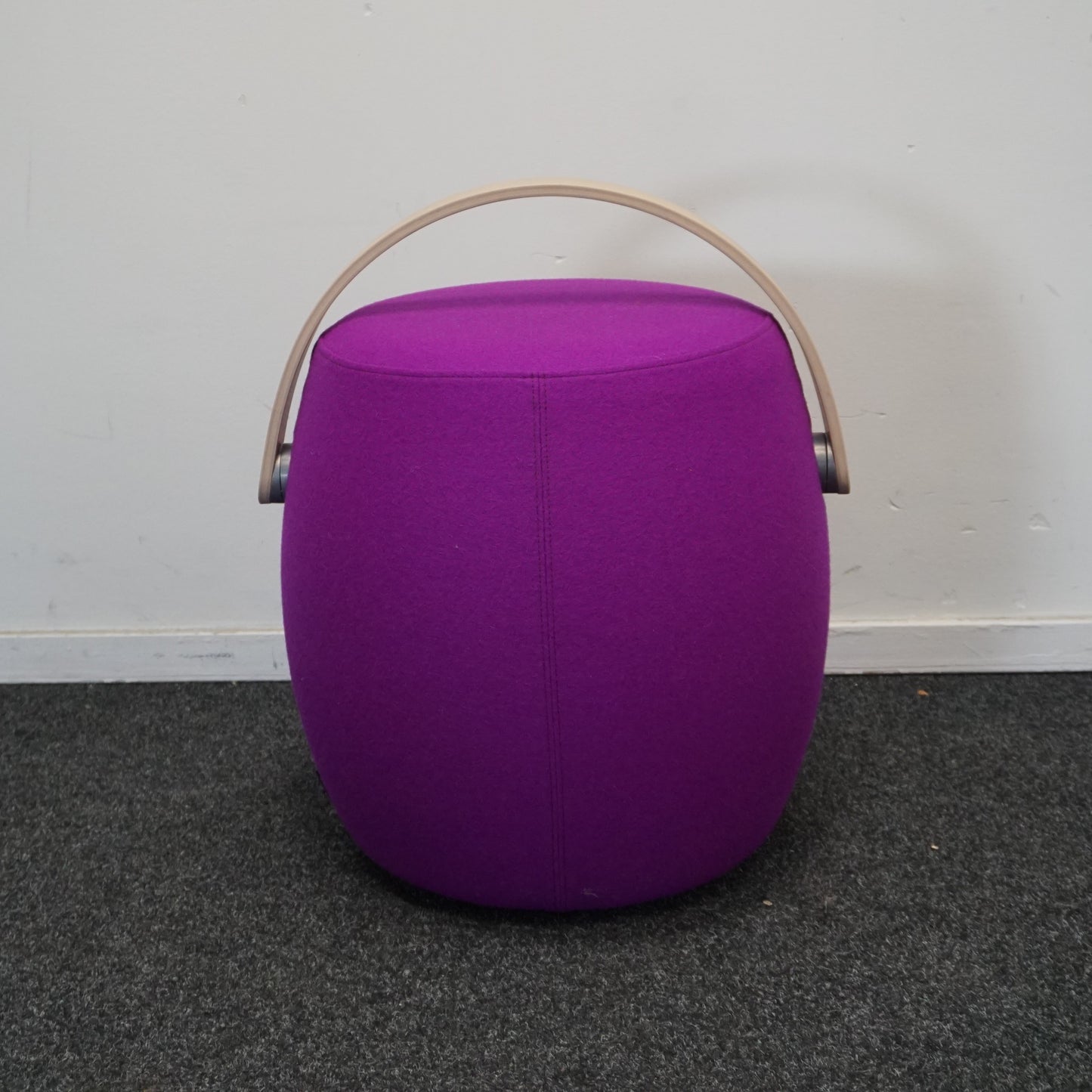Offecct Carry On Kruk | Poef | Hocker | Paars | Draagbaar