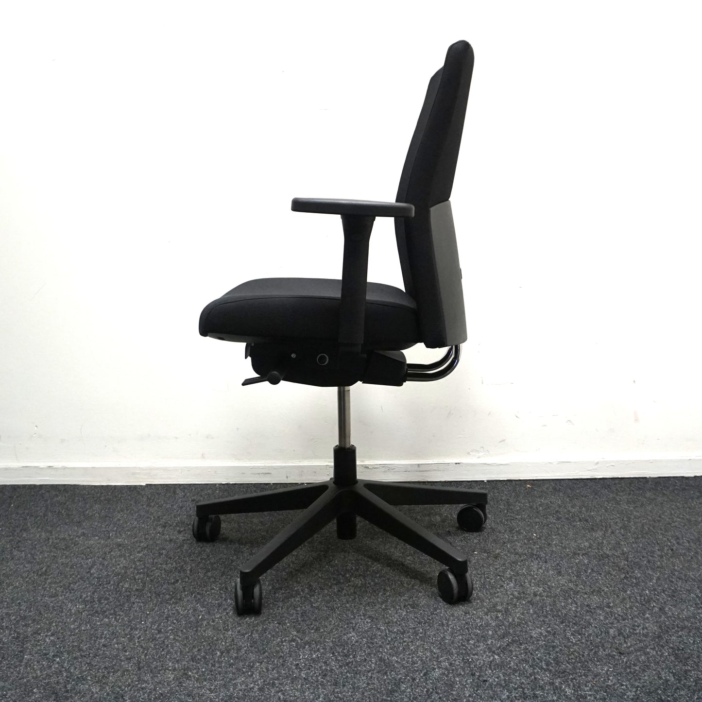 Beta be Noble Bureaustoel | Ergonomisch | Zwart