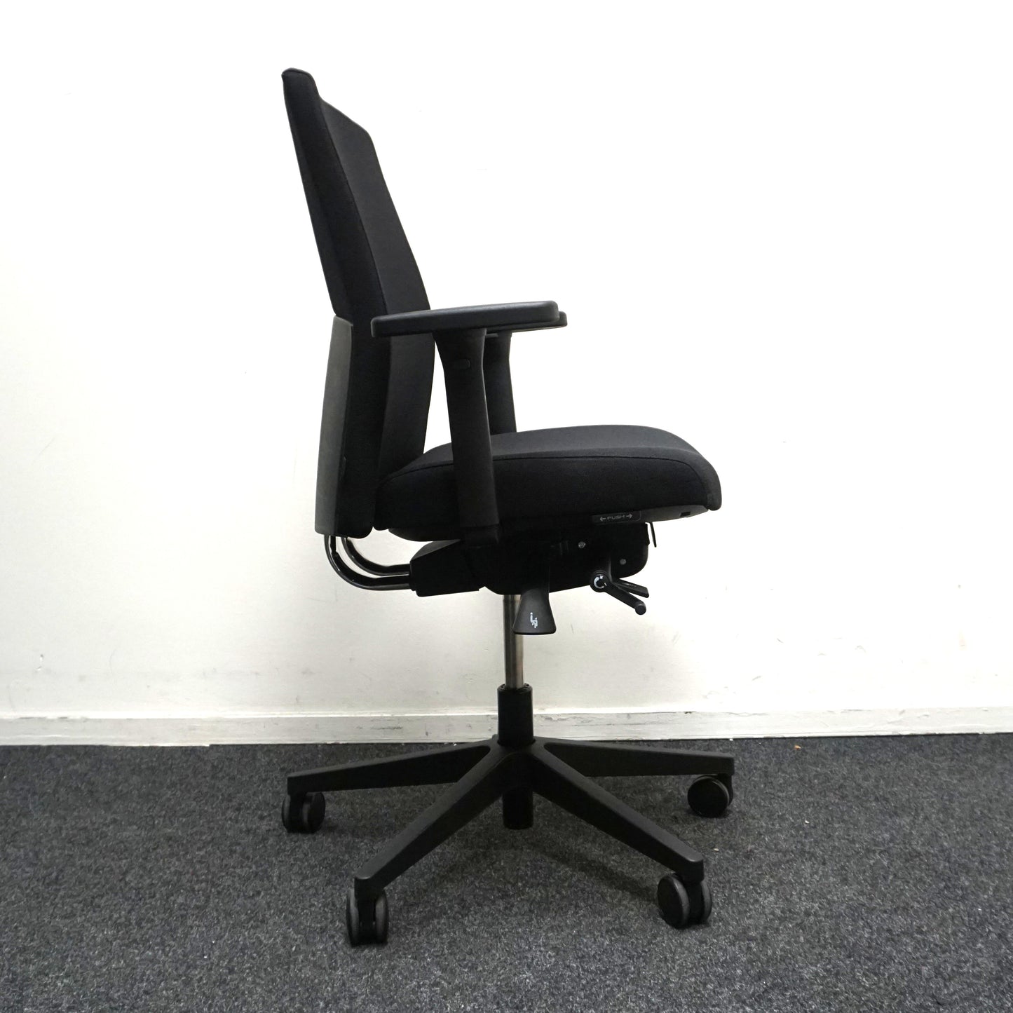 Beta be Noble Bureaustoel | Ergonomisch | Zwart