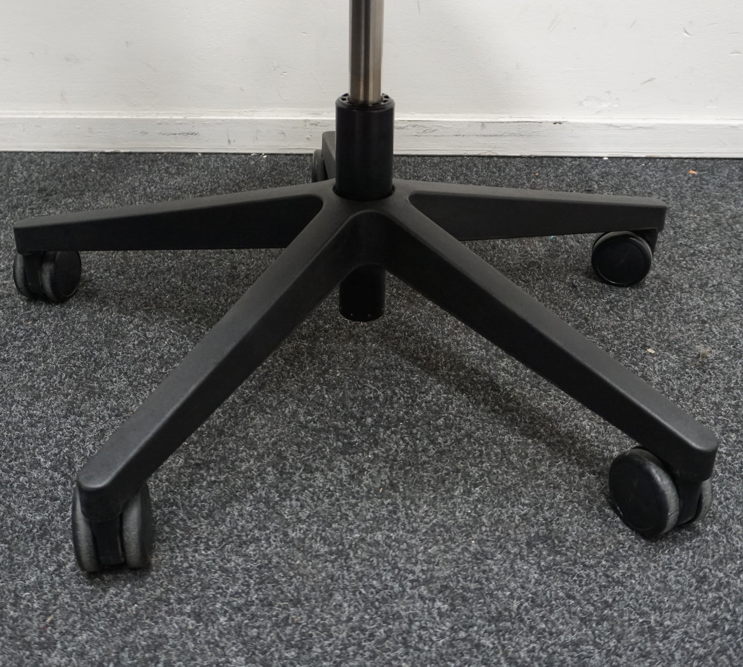 Beta be Noble Bureaustoel | Ergonomisch | Zwart