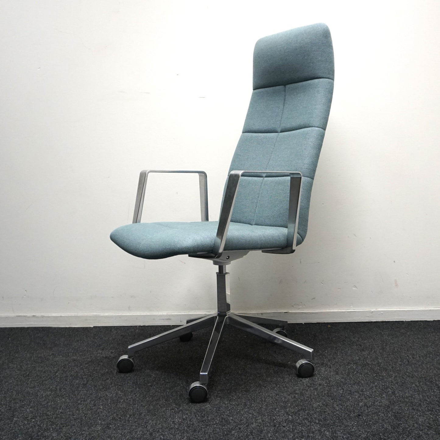 Lammhults Archal XL Vergaderstoel | Bureaustoel | Lichtblauw