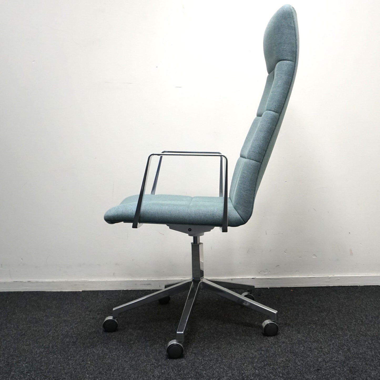 Lammhults Archal XL Vergaderstoel | Bureaustoel | Lichtblauw