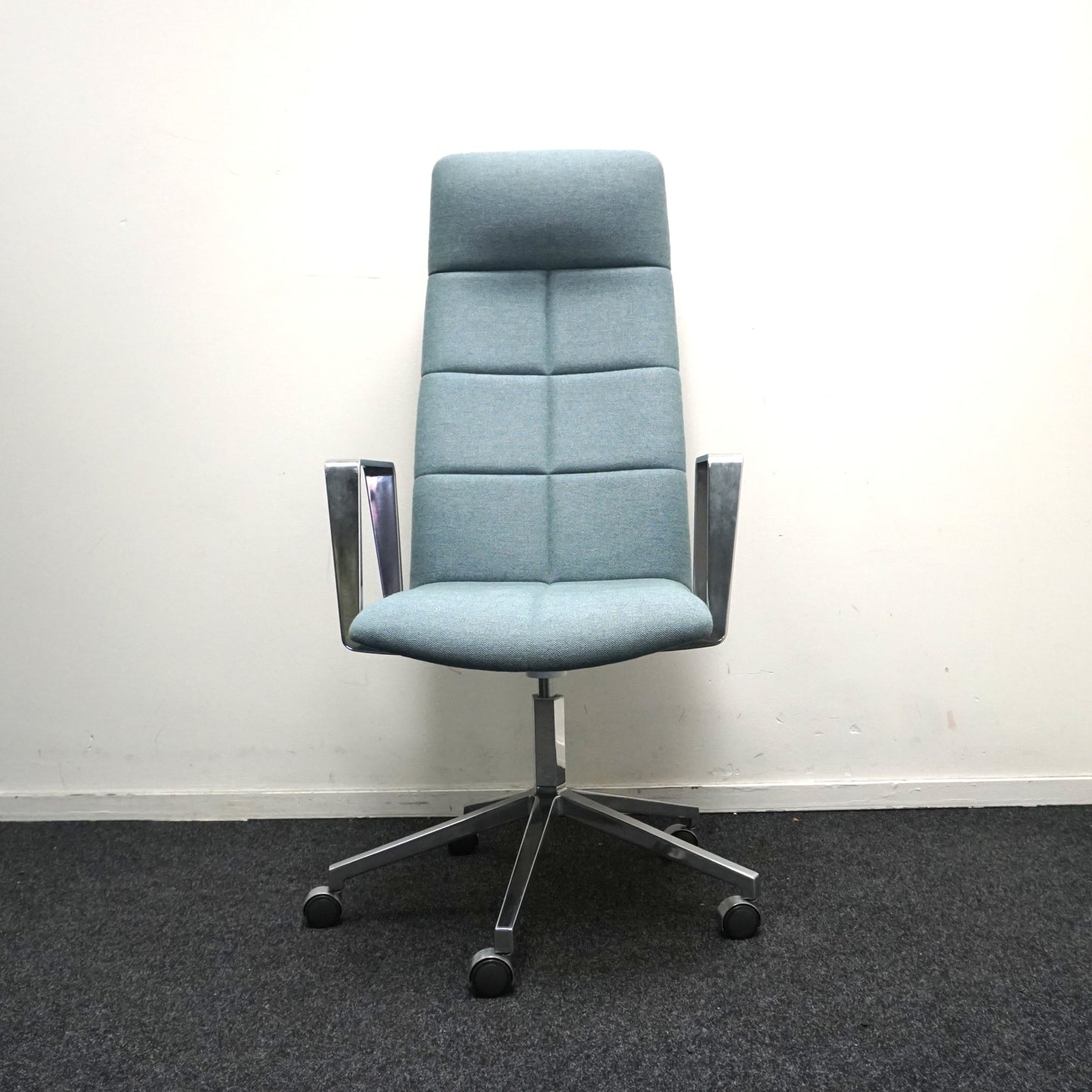 Lammhults Archal XL Vergaderstoel | Bureaustoel | Lichtblauw