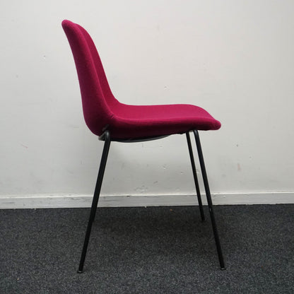 Crassevig Pola Light R/4L Design Stoel | Fuchsia | Stof