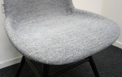 Zuiver Albert Kuip Soft Design Stoel | Lichtgrijze Stof