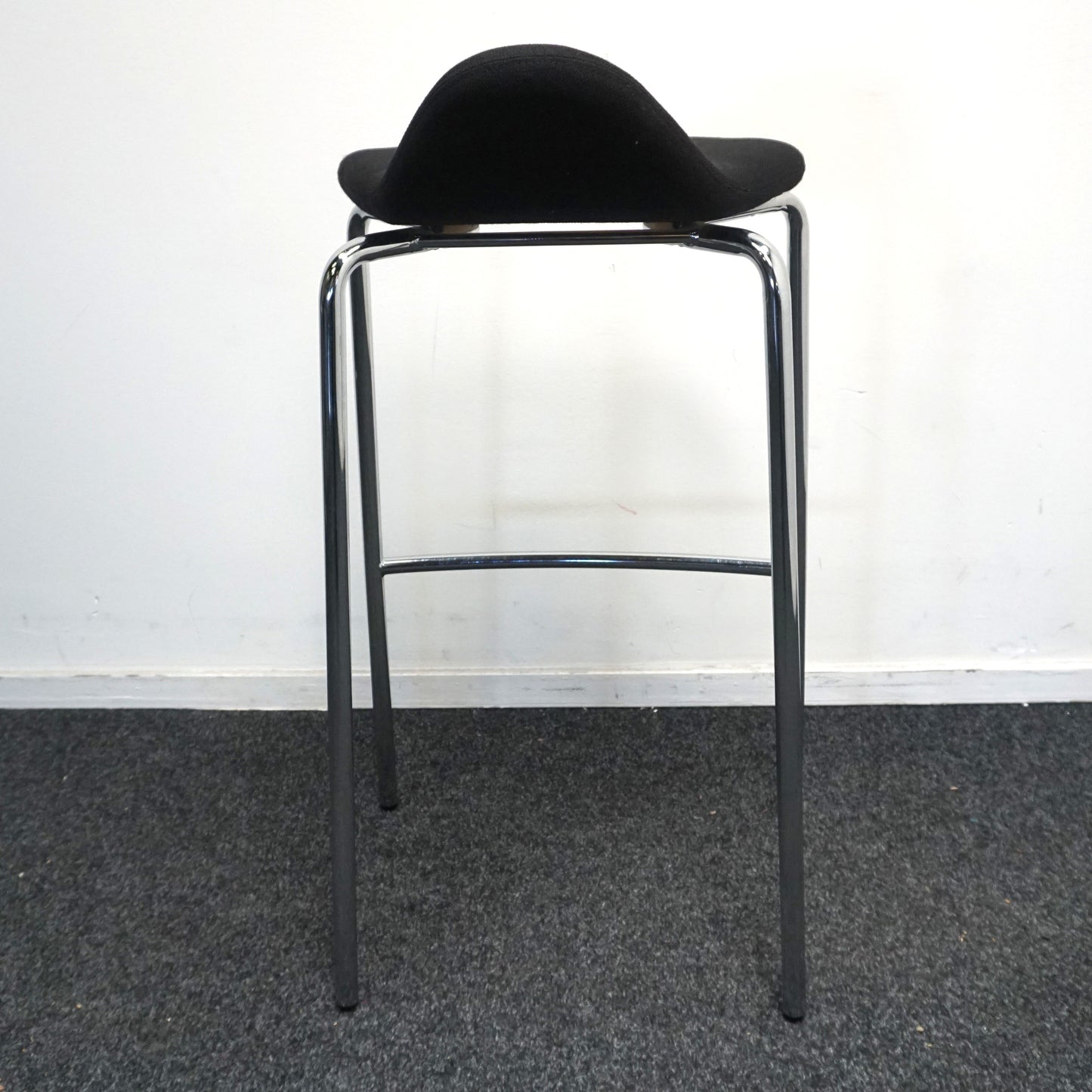 Materia Plektrum Barkruk | Zwart | Zithoogte 78 cm