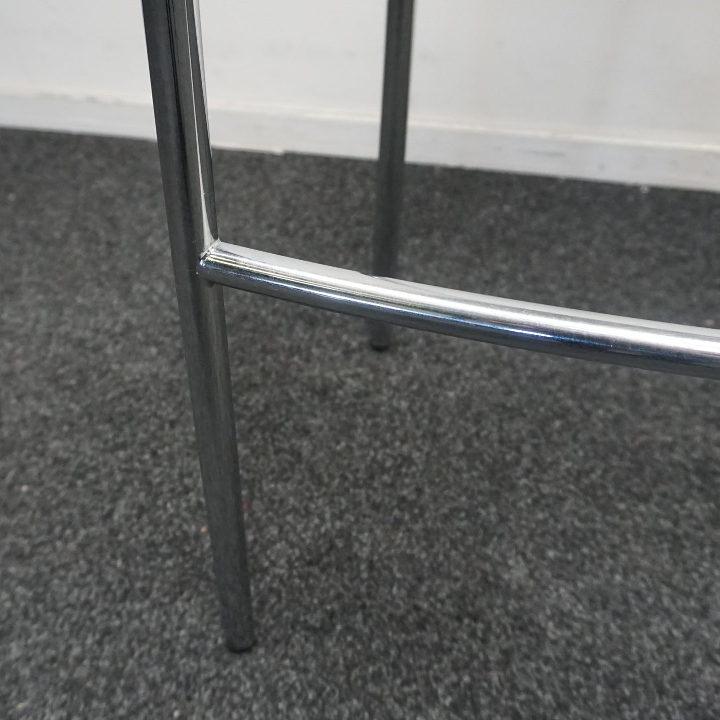 Materia Plektrum Barkruk | Zwart | Zithoogte 78 cm