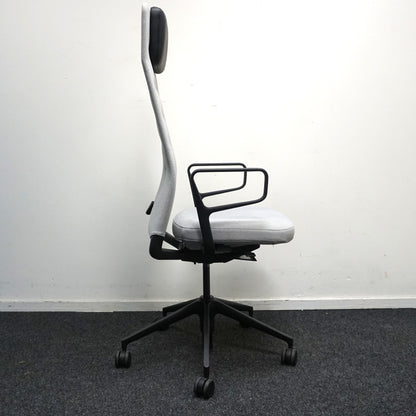 Vitra ID Trim L Bureaustoel | Lichtgrijs / Zwart