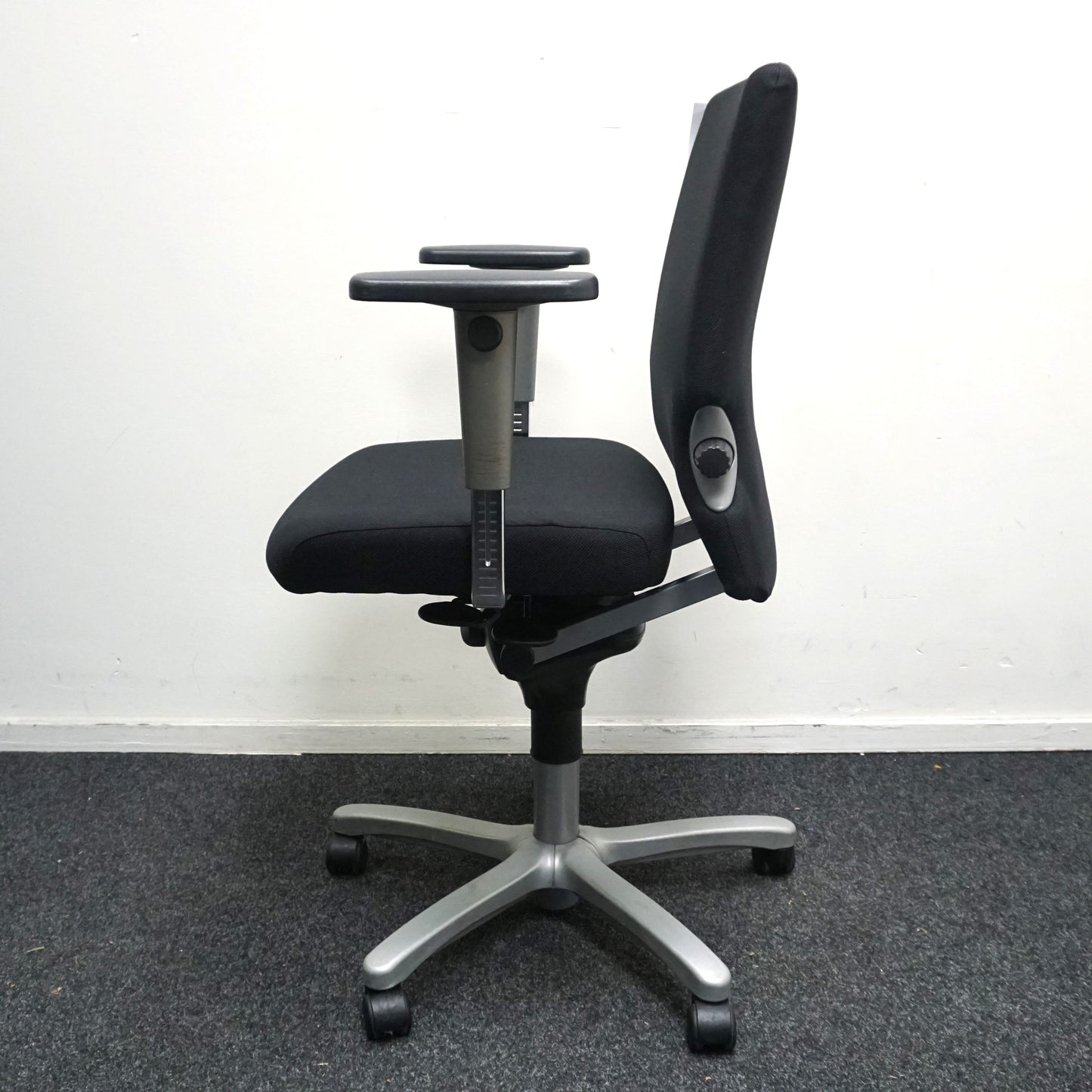 Haworth Comforto 77 Bureaustoel | Zwart / Grijs | Nieuw gestoffeerd