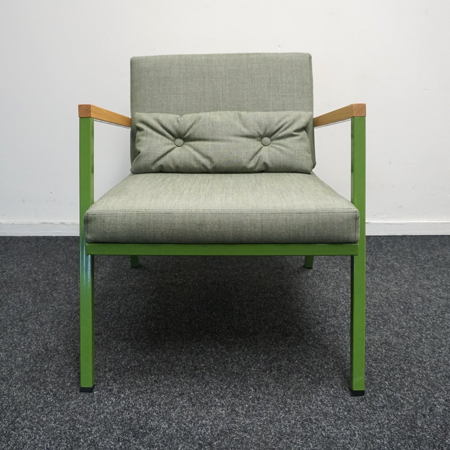 Satelliet 25.25. LAC Design Fauteuil | Groen