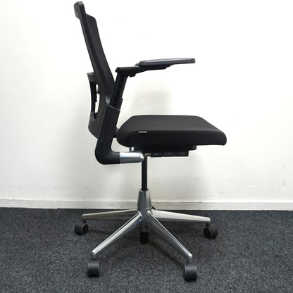 Ahrend 2020 Verta Bureaustoel | Zwart / Chroom