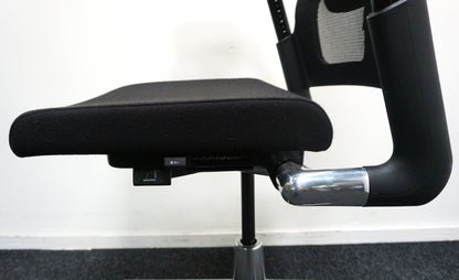 Ahrend 2020 Verta Bureaustoel | Zwart / Chroom