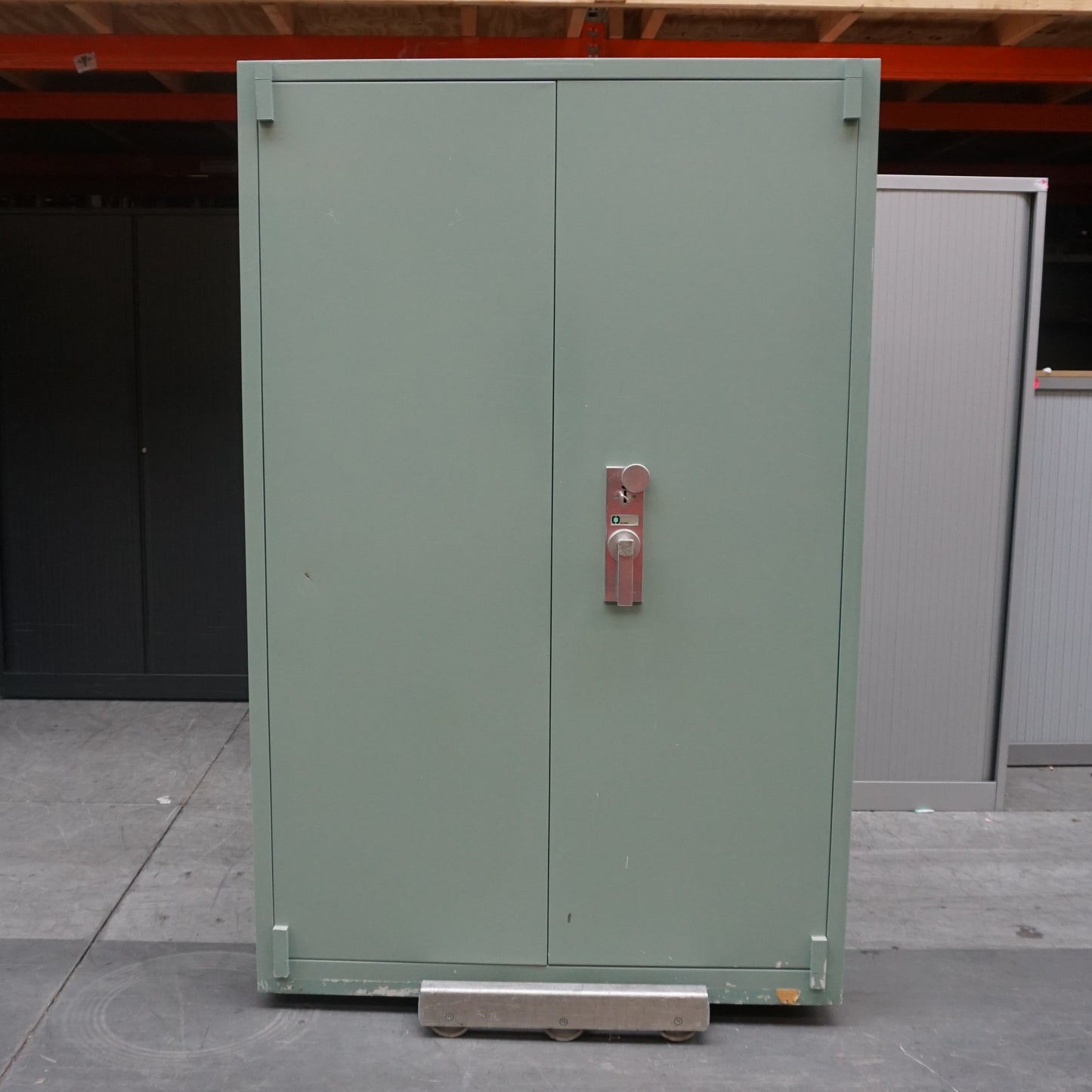 De Raat Brandwerende Kluis | 197 x 126 x 55 cm | Groen