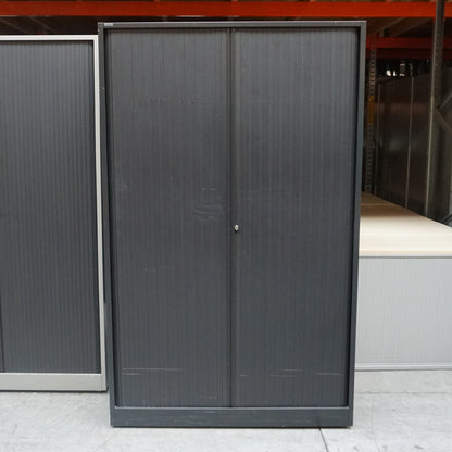 Ahrend Roldeurkast | Archiefkast | 195 x 120 x 45 cm | Zwart