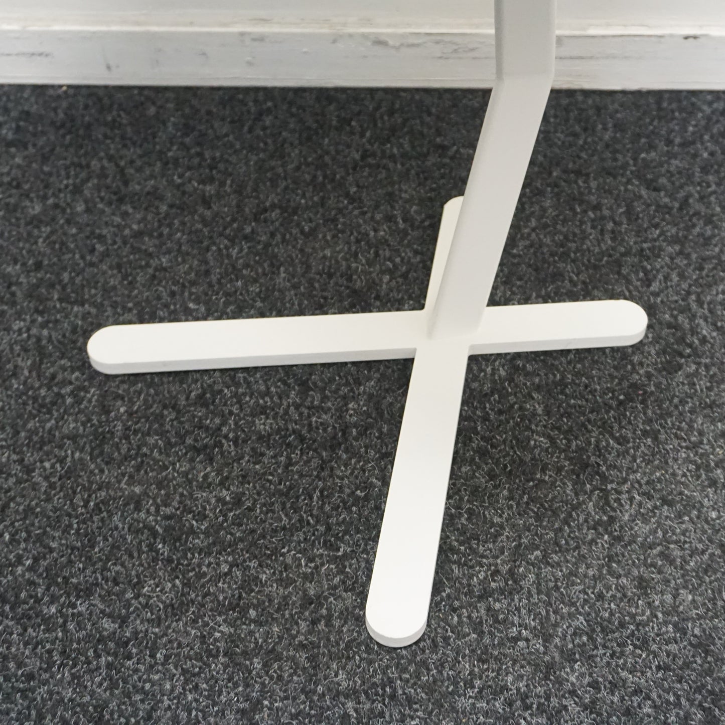 Offecct Bird Design Bijzettafel | Wit