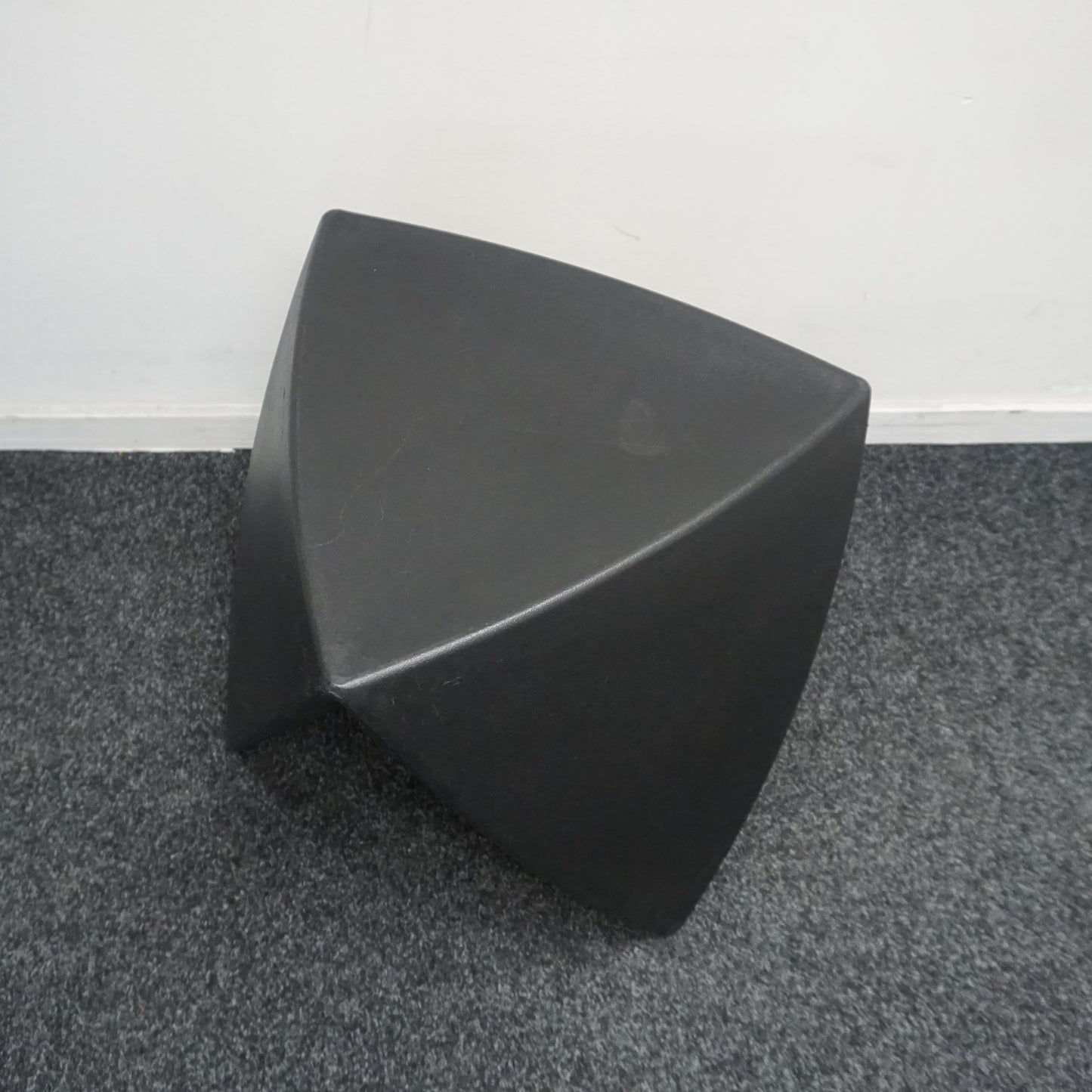 Mr. Lem van MyYour Design Kruk | Zwart