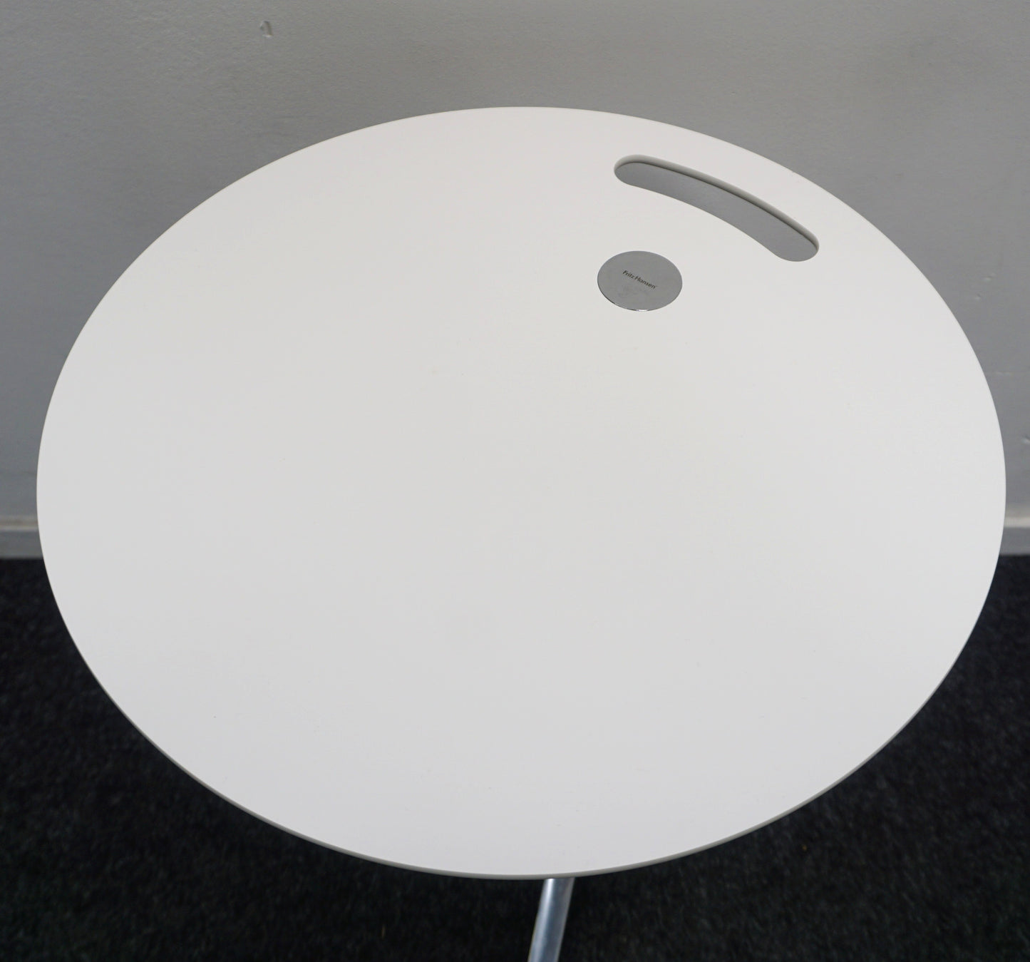Fritz Hansen Little Friend Bijzettafel Design Bijzettafel | Wit | Vaste Hoogte