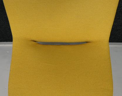 Artifort Beso Design Stoel | Geel