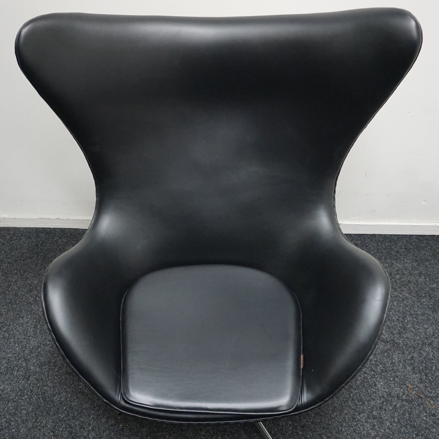 Fritz Hansen Egg Chair Design Fauteuil | Zwart Leer | Nieuwe stof