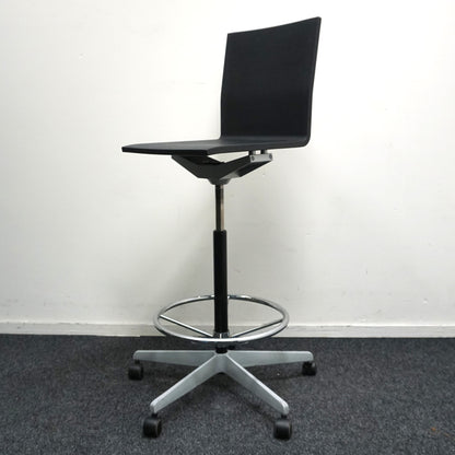 Vitra .04 Baliestoel | Zwart | Bureaustoel