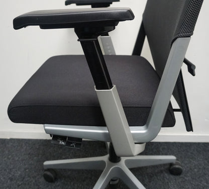 Haworth Comforto 59 Bureaustoel | Zwart / Grijs