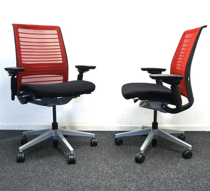 Steelcase Think V2 Bureaustoel | Ergonomisch | Rood
