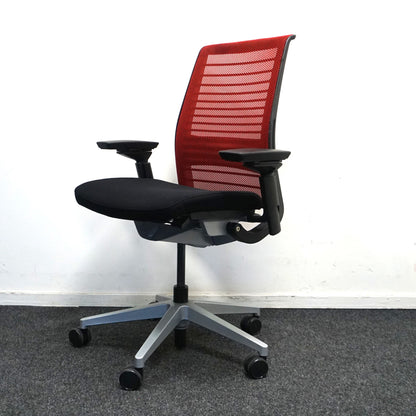 Steelcase Think V2 Bureaustoel | Ergonomisch | Rood