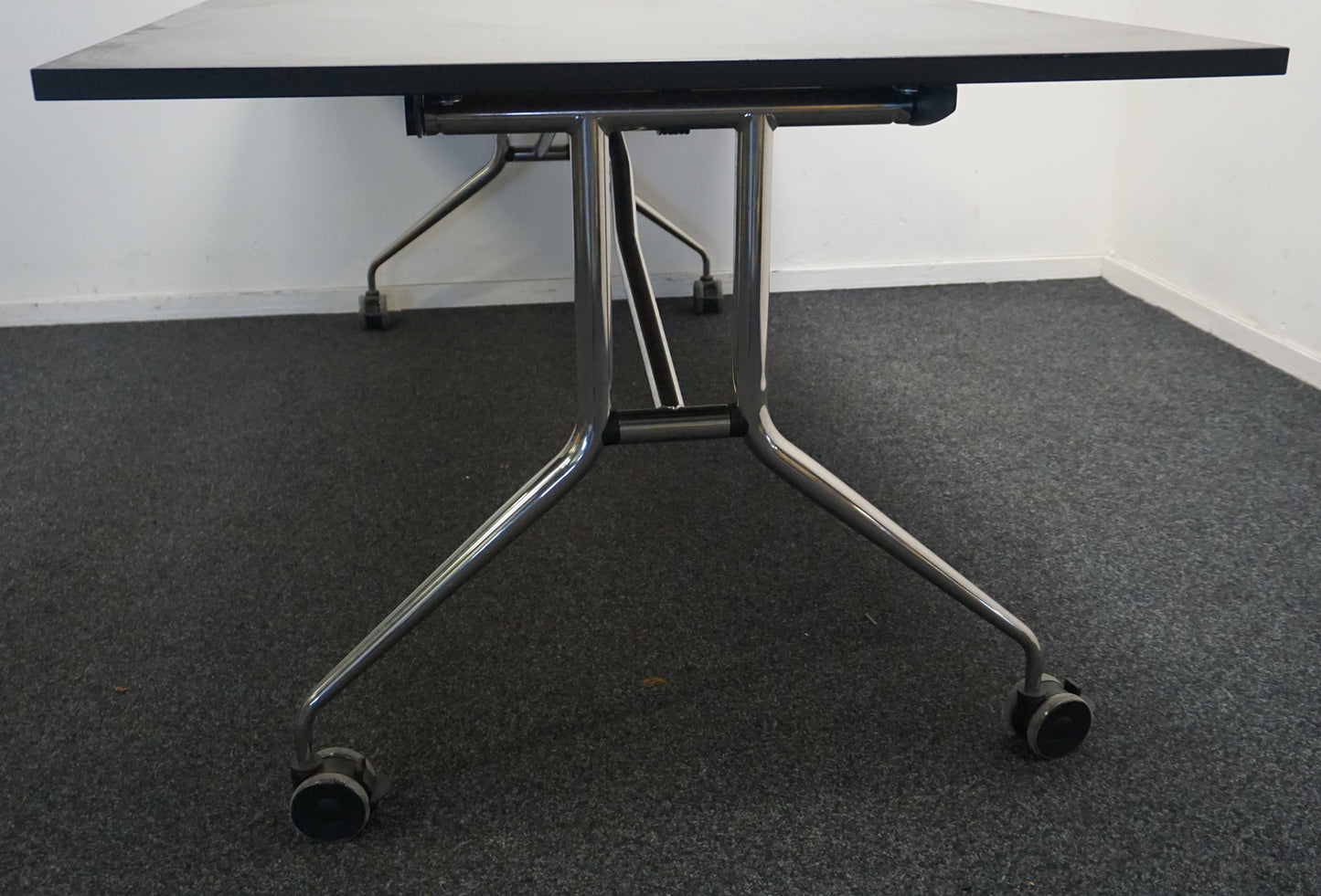 Mara Klaptafel Verrijdbaar | 200 x 100 cm | Zwart / Chroom