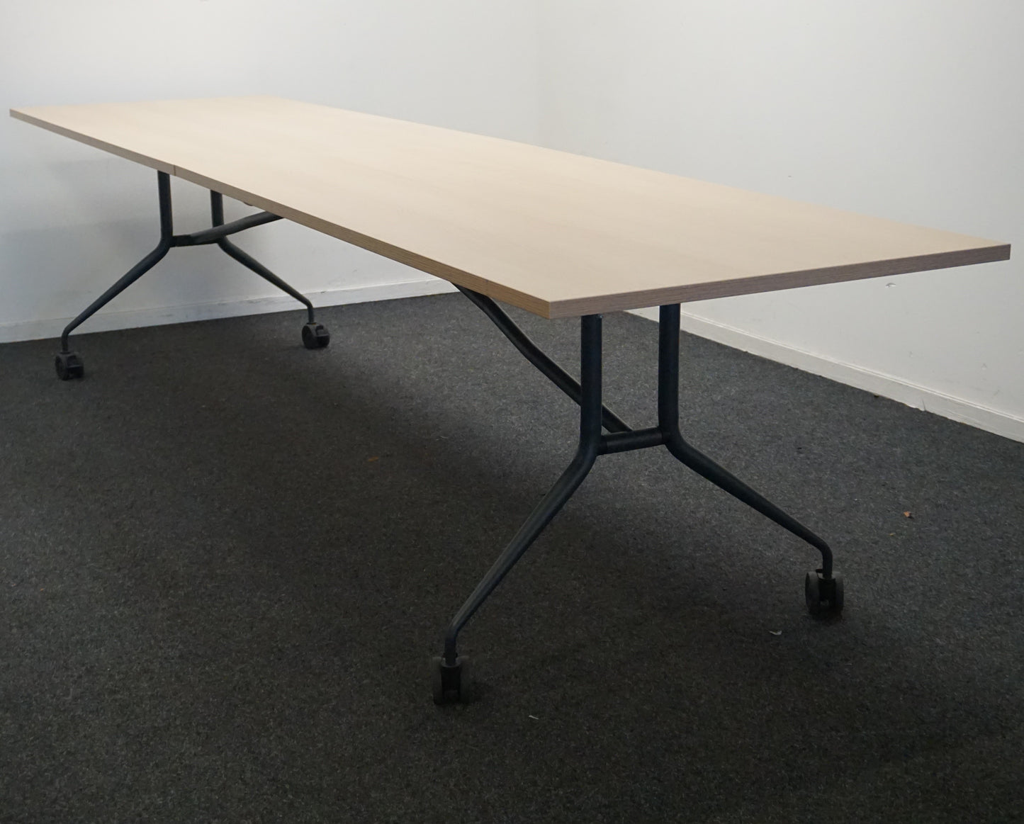 Mara Klaptafel Verrijdbaar | 320 x 80 cm | Midden eiken blad