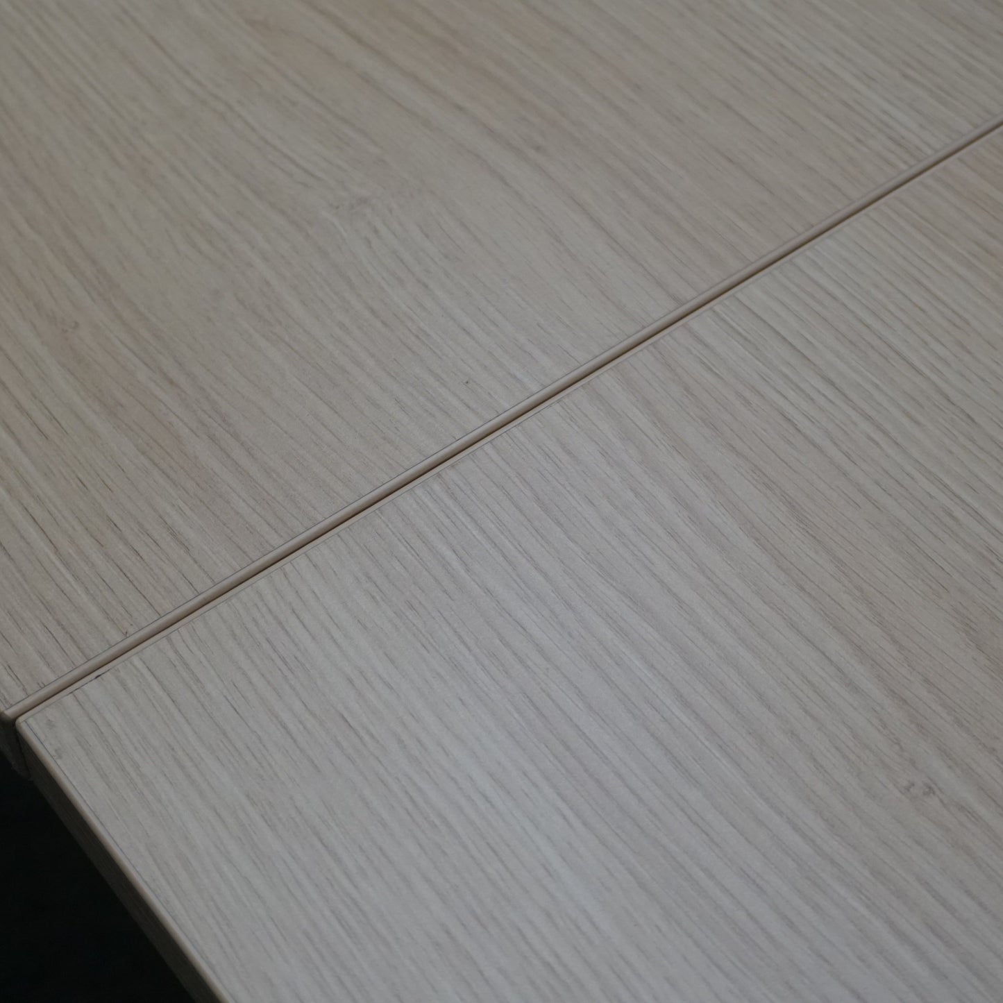 Mara Klaptafel Verrijdbaar | 320 x 80 cm | Midden eiken blad