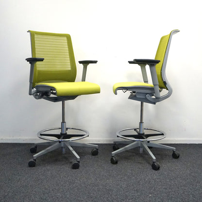 Steelcase Think V2 Baliestoel / Bureaustoel | Ergonomisch | Limegroen