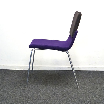 Gispen Triennial Design Stoel | Zwart / Donkerpaars