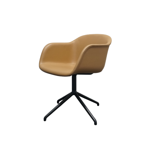 Muuto Fiber Design Stoel | Draaibaar | Bruin Leer