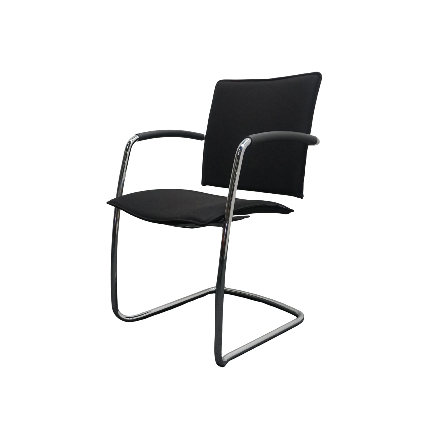 Kembo Vergaderstoel | Zwart / Chroom | Stapelbaar