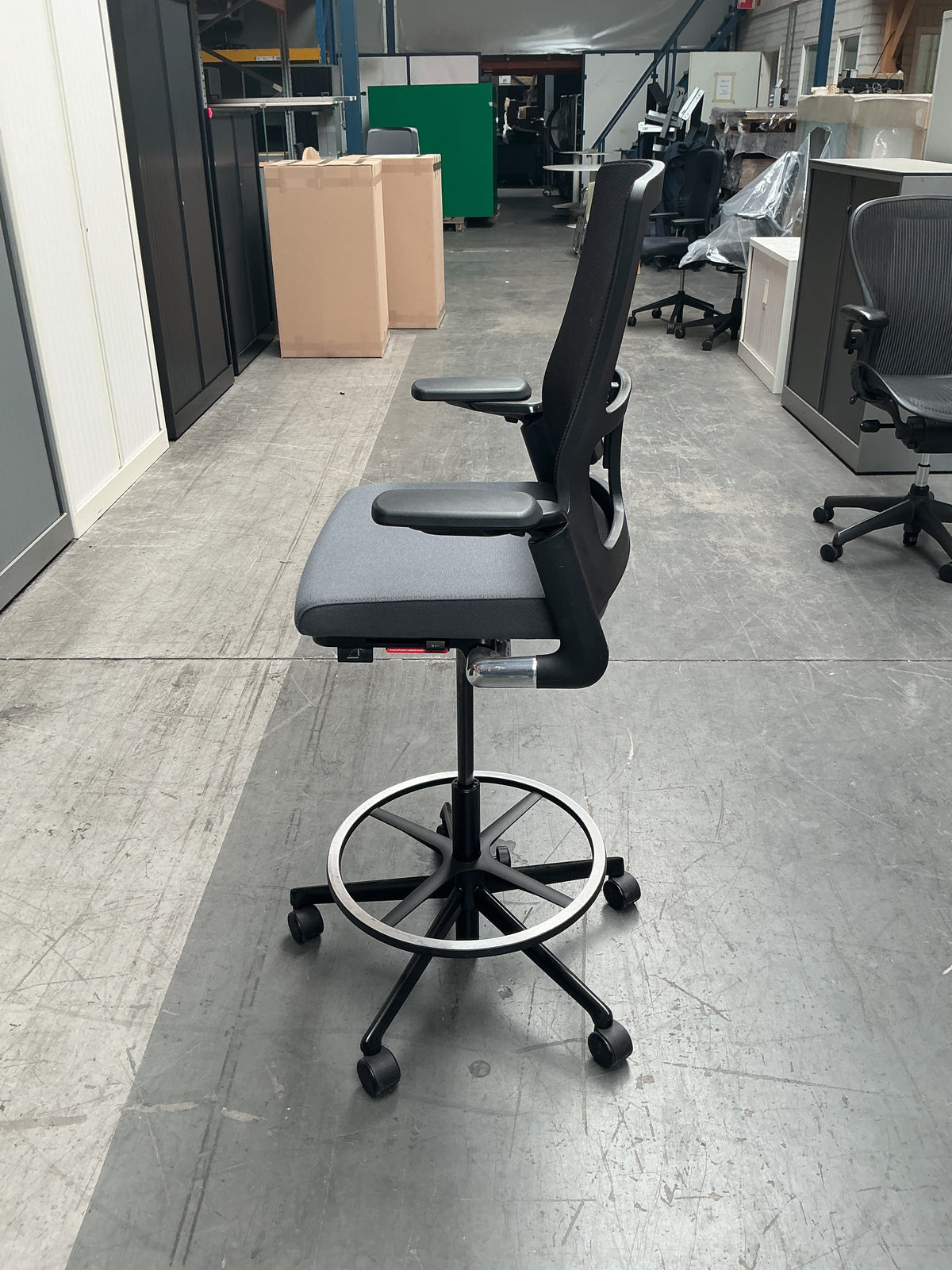 Ahrend 2020 Verta Baliestoel | Grijs