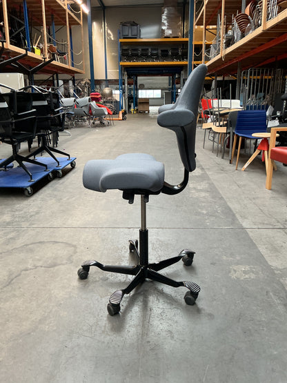 HAG Capisco 8106 Bureaustoel | Zithoogte 51-69 cm | Grijs