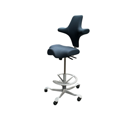 HAG Capisco 8106 Bureaustoel | Zithoogte 60-85 cm | Blauw | Voetring