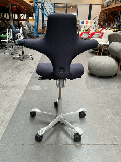 HAG Capisco 8106 Bureaustoel | Zithoogte 50-70cm | Grijs Blauw| Grijs